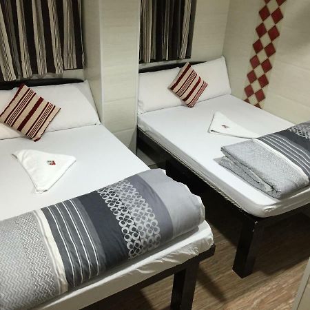 Skyline Hostel Гонконг Екстер'єр фото